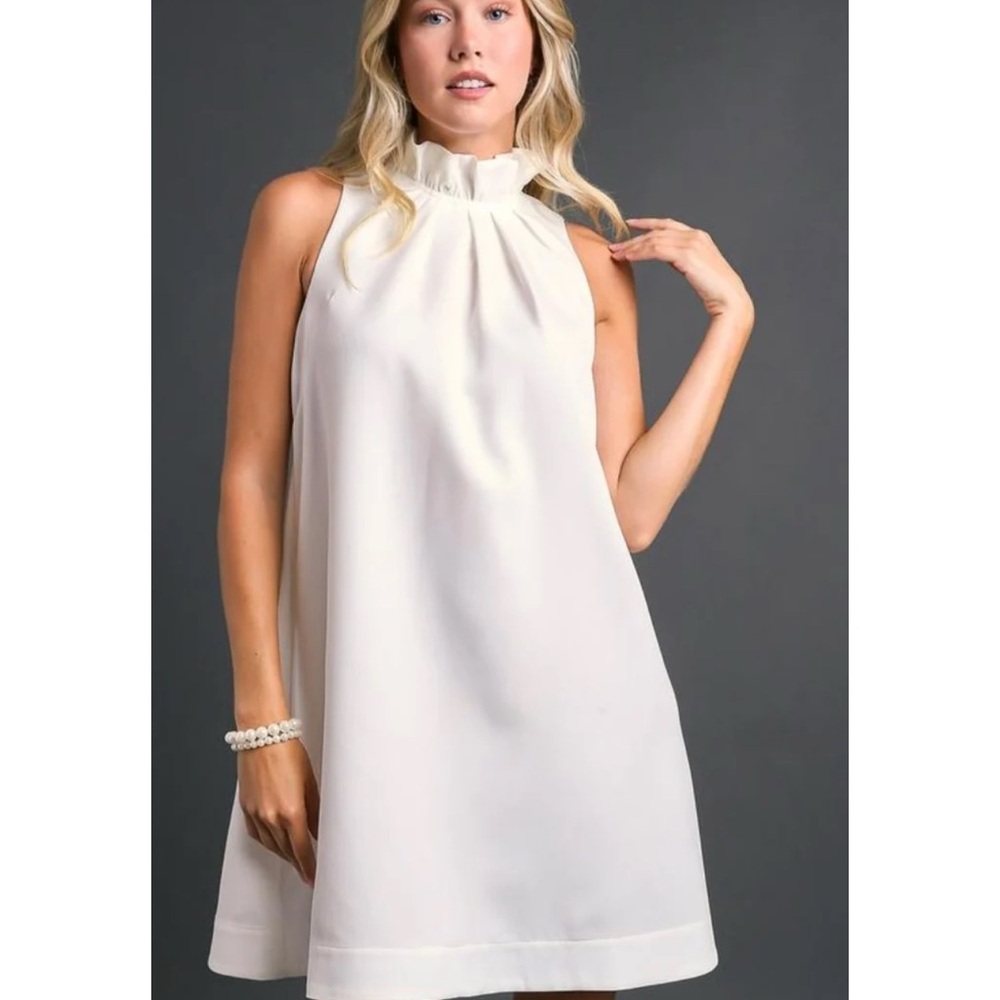 NWT - Umgee Elegant White Shift Sleeveless Dress